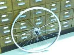 BIKE&CO Hinterrad 26X1.90 Alu Für Steckkranz 8-fach 3 BIKE&CO Hinterrad 26X1.90 Alu Für Steckkranz 8-fach