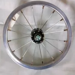 BIKE&CO Vorderrad 12 Zoll Alu Felge Silber